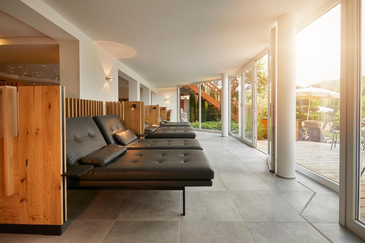 Erfurths Bergfried Ferien & Wellnesshotel Hinterzarten Exteriér fotografie